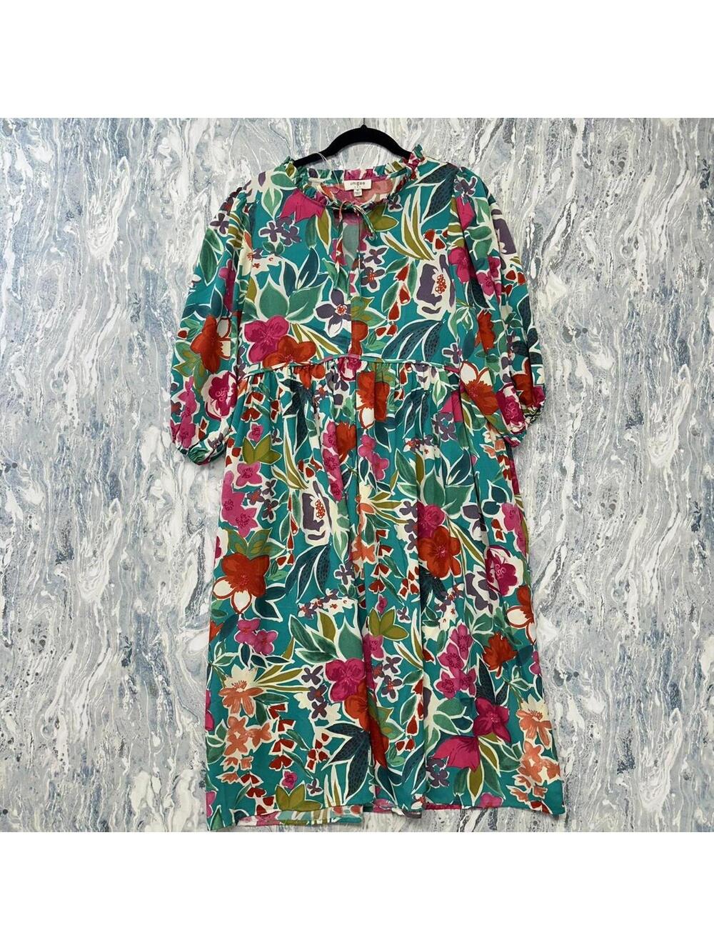 Artsy Boho Minimalist Cottage Lagenlook Floral Maxi Dress (M)